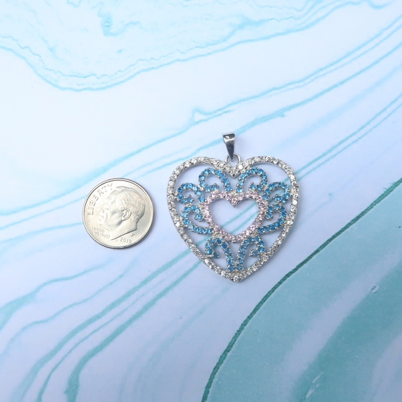 Sterling silver cubic zirconia heart pendant - Picture 2 of 2